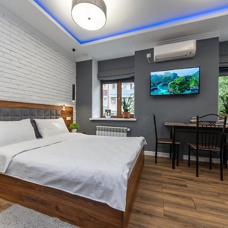 Lux Apartment Near Arena City เคียฟ ภายนอก รูปภาพ