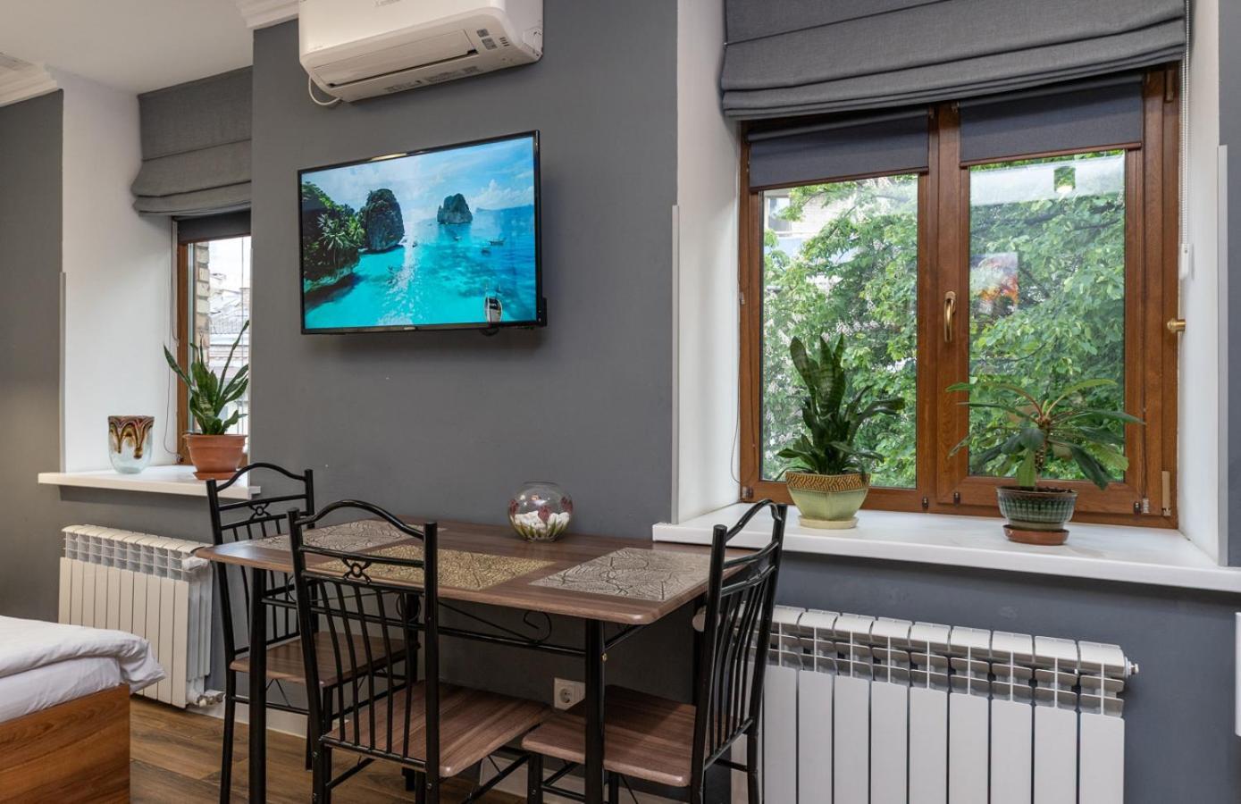 Lux Apartment Near Arena City เคียฟ ภายนอก รูปภาพ