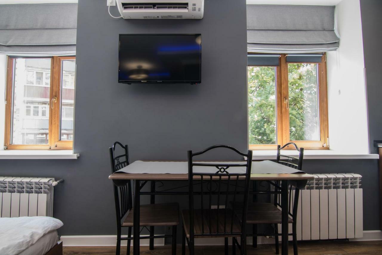 Lux Apartment Near Arena City เคียฟ ภายนอก รูปภาพ
